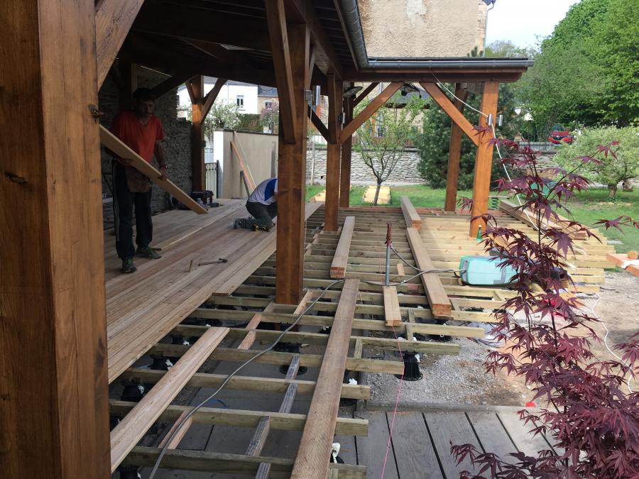 Préparation d'une terrasse en ossature bois